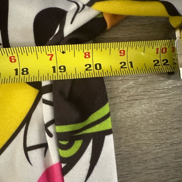 Women’s Looney Tunes Multi-Colored Activewear Pullover Fleece Hoodie, Size L. - Picture 9 of 14